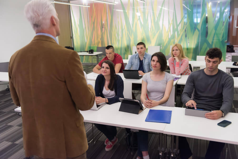 Guest Lectures & Workshops ab